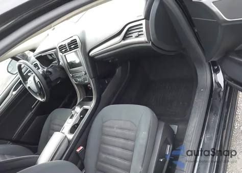 2017 Ford Fusion Se z USA, uszkodzony, nr VIN 3FA6P0HD6HR249739